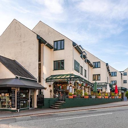 Luxury 2 Bed Room Lake View Apt Bowness Parking 外观 照片